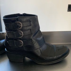 BOC Born Concept Short Boots sz 8